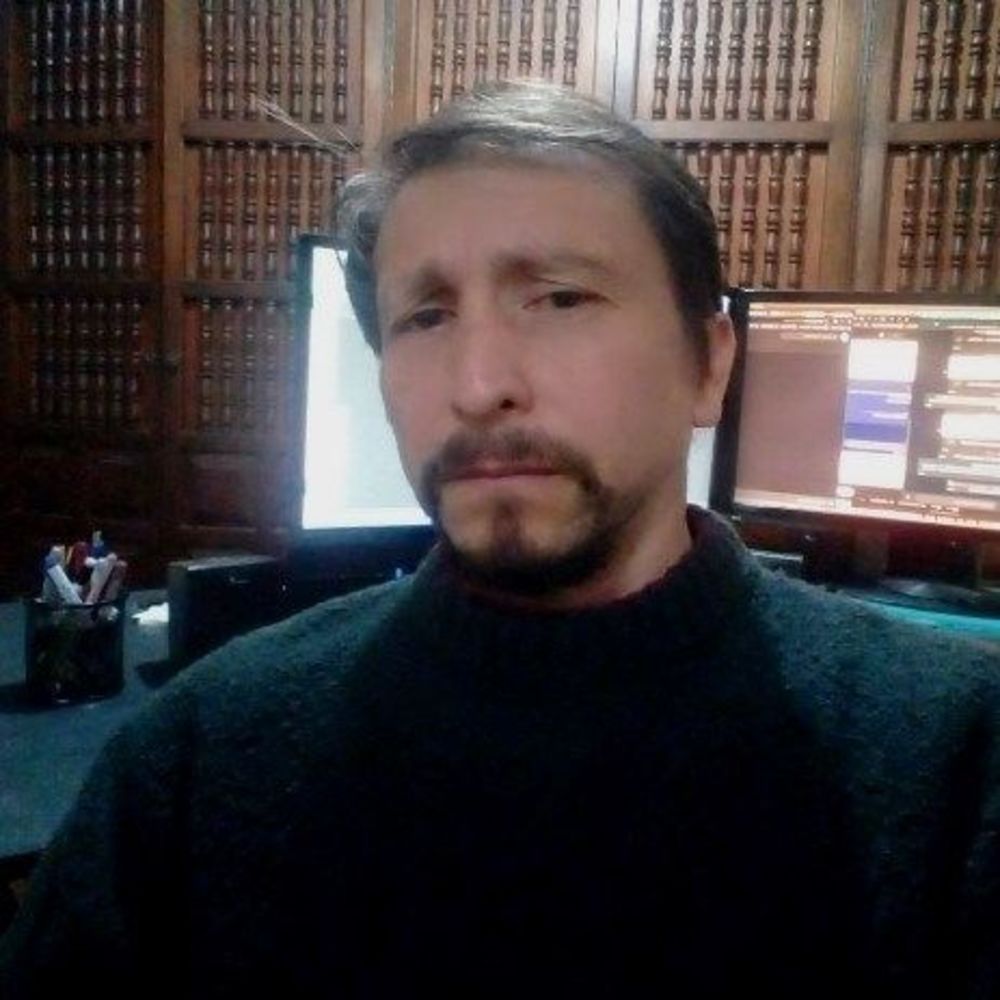 Meet your Posher, Roger